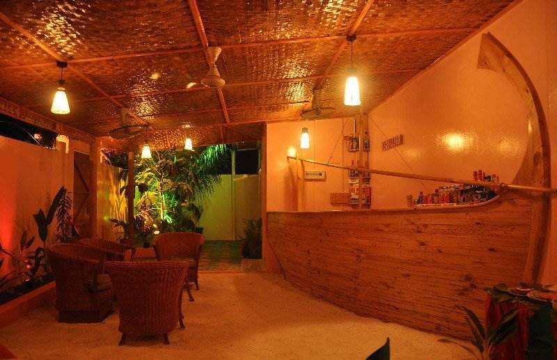 Arena Lodge Sky Maafushi Esterno foto