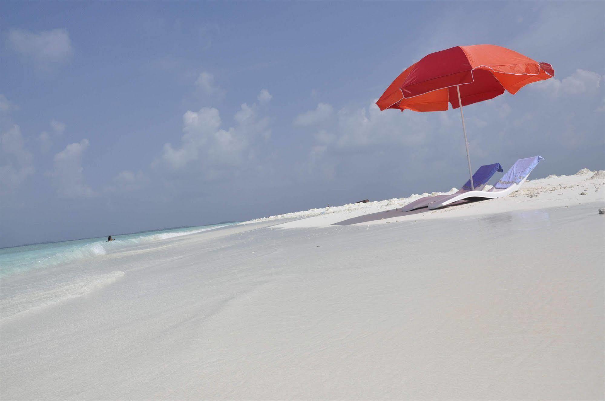 Arena Lodge Sky Maafushi Esterno foto